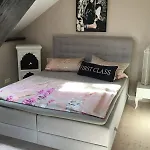 Historisches Designer Loft Naehe Waldorfer Hoefe Lägenhet Ochtendung