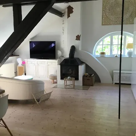 Historisches Designer Loft Naehe Waldorfer Hoefe Apartment *