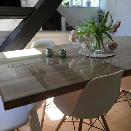 Historisches Designer Loft Namaste * Ochtendung