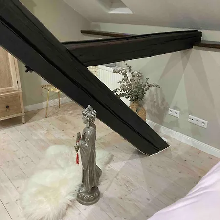 Historisches Designer Loft Naehe Waldorfer Hoefe * Ochtendung