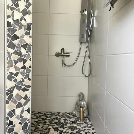 Historisches Designer Loft Naehe Waldorfer Hoefe Apartment *